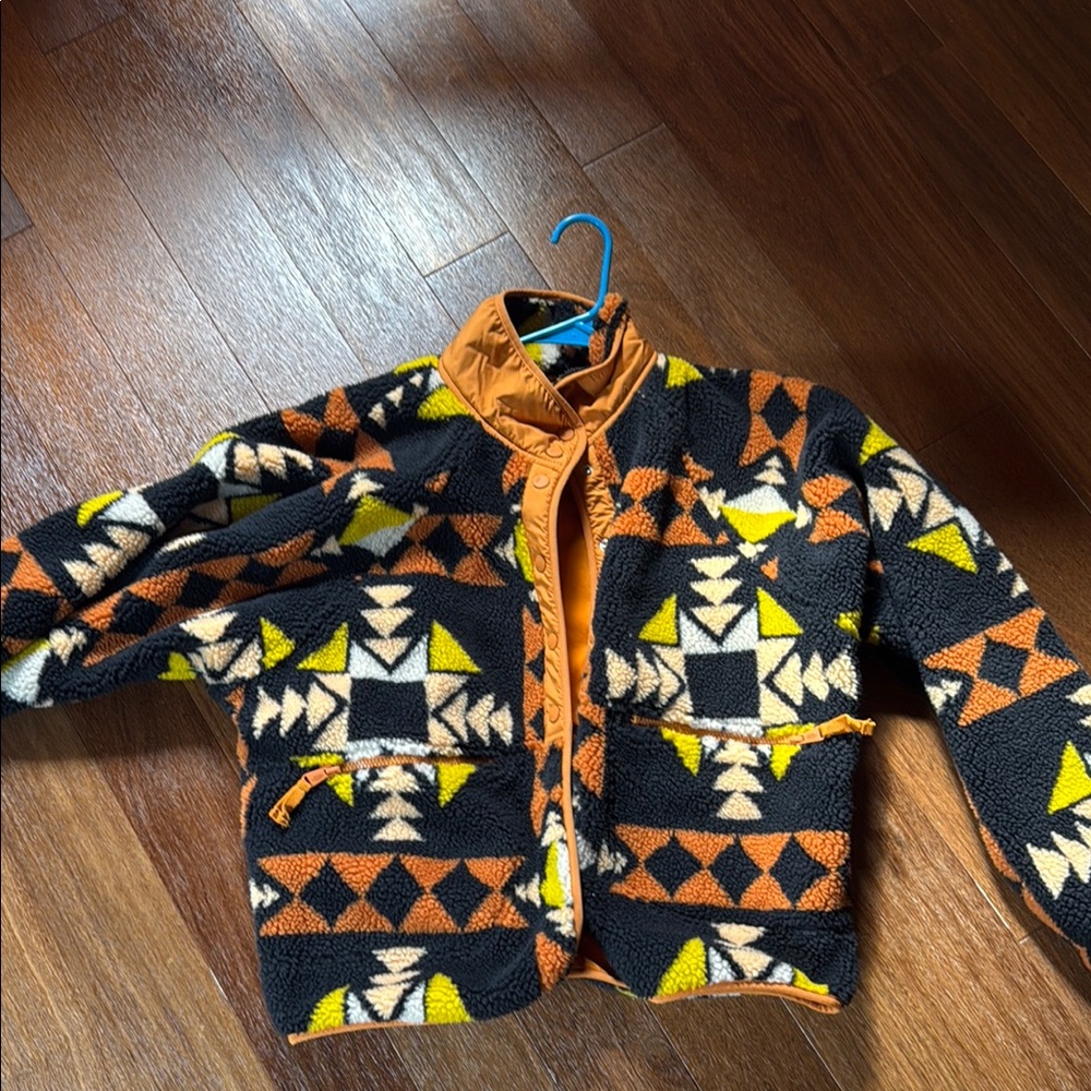 Geometric Patterned Fleece Jacket - image 1